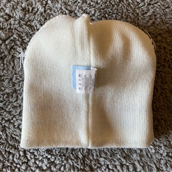 Disney Frozen Winter Hat *FREE With Any $10 purchase Toddler Girls Anna and Elsa - Picture 4 of 7